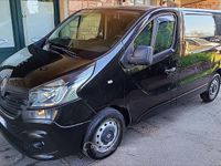 Begagnad Renault Trafic 121 HK (88 kW) 2017 Svart Minibuss