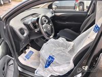 Usata Toyota Aygo Connect Style 72 CV (52 kW) 2021 Grigio Utilitaria