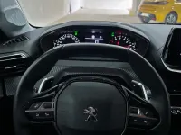 Usata Peugeot 208 Allure 101 CV (74 kW) 2022 Bianco Utilitaria