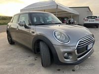 Usata Mini One D Business 95 CV (69 kW) 2016 Marrone Utilitaria