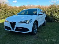 Usata Alfa Romeo Stelvio Business 190 CV (139 kW) 2021 Bianco SUV