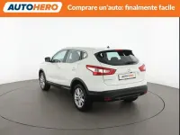 Usata Nissan Qashqai Acenta 116 CV (85 kW) 2016 Bianco SUV