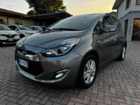 Usata Hyundai ix20 Comfort 90 CV (66 kW) 2013 Argento Utilitaria