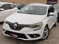 Usata Renault Mégane Bose Edition 110 CV (80 kW) 2016 Bianco Berlina