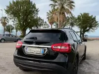 Usata Mercedes GLA180 109 CV (80 kW) 2015 Nero SUV
