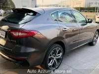 Usata Maserati Levante 275 CV (202 kW) 2020 Grigio SUV