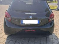 Usata Peugeot 208 Allure 75 CV (55 kW) 2018 Utilitaria
