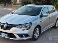 Usata Renault Mégane GrandTour 110 CV (80 kW) 2018 Grigio Station wagon