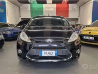 Usata Ford Fiesta Titanium 69 CV (50 kW) 2012 Nero Berlina