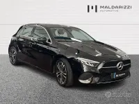 Usata Mercedes A180 Advanced 136 CV (100 kW) 2023 Nero notte Berlina