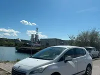Usata Peugeot 3008 2016 Bianco SUV