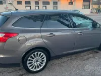 Usata Ford Focus Titanium 115 CV (84 kW) 2011 Grigio Station wagon