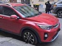 Usata Kia Stonic Style 97 CV (71 kW) 2020 Rosso SUV