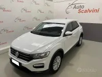 Usata VW T-Roc Style 116 CV (85 kW) 2018 Bianco SUV