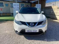 Usata Nissan Qashqai 360º 131 CV (96 kW) 2015 Bianco SUV