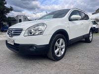 Usata Nissan Qashqai +2 Tekna 149 CV (109 kW) 2009 Bianco SUV