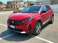 Usata Peugeot 3008 Allure 131 CV (96 kW) 2022 Rosso SUV