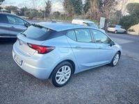 Usata Opel Astra Business 110 CV (80 kW) 2017 Blu Berlina