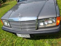 Usata Mercedes 190 122 CV (89 kW) 1992 Berlina