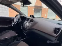 Usata Hyundai i20 75 CV (55 kW) 2016 Grigio Berlina