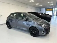 Usata Toyota Yaris Active 72 CV (52 kW) 2019 Grigio Berlina
