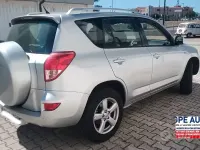 Usata Toyota RAV4 Luxury 136 CV (100 kW) 2006 Grigio SUV
