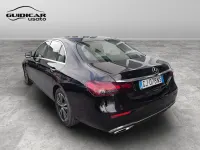 Usata Mercedes E200 160 CV (117 kW) 2022 Nero Berlina