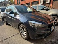 Usata BMW 216 Active Tourer Sport Line 115 CV (84 kW) 2016 Blu Monovolume