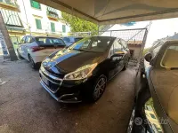 Usata Peugeot 208 Allure 82 CV (60 kW) 2016 Nero Utilitaria