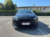 Usata Ford Focus ST 185 CV (136 kW) 2017 Nero Berlina