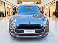 Usata Mini ONE 102 CV (75 kW) 2017 Grigio Utilitaria