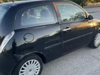 Usata Lancia Ypsilon 60 CV (44 kW) 2004 Nero Utilitaria