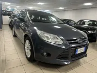 Usata Ford Focus 125 CV (91 kW) 2011 Grigio Berlina