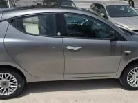 Usata Lancia Ypsilon Gold 85 CV (62 kW) 2014 Grigio Utilitaria