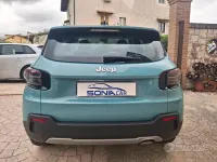 Usata Jeep Avenger Longitude 101 CV (74 kW) 2024 Blu SUV