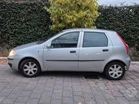 Usata Fiat Punto Dynamic 69 CV (50 kW) 2005 Grigio Utilitaria
