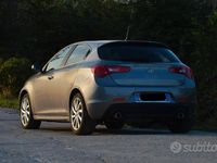 Usata Alfa Romeo Giulietta 140 CV (102 kW) 2012 Grigio Berlina