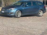 Usata Opel Astra 165 CV (121 kW) 2013 Blu Station wagon