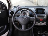 usata Toyota Aygo 1.0 12V VVT-i 5P Neopatentati