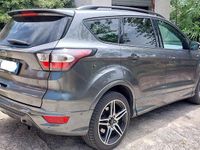 Usata Ford Kuga ST-Line 180 CV (132 kW) 2017 Grigio SUV