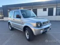 Usata Suzuki Jimny 82 CV (60 kW) 2003 Grigio SUV