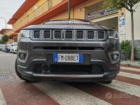 Usata Jeep Compass Limited 140 CV (102 kW) 2017 Grigio SUV