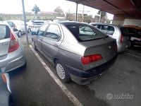 Usata Alfa Romeo 146 120 CV (88 kW) 1997 Grigio Utilitaria