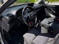 Usata Seat Leon 130 CV (95 kW) 2005 Grigio Berlina