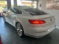 Usata VW Arteon Elegance 150 CV (110 kW) 2018 Bianco Utilitaria