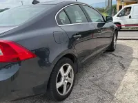 Usata Volvo S60 Momentum 163 CV (119 kW) 2012 Grigio Berlina