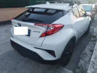 Usata Toyota C-HR 98 CV (72 kW) 2018 Bianco SUV