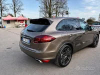 Usata Porsche Cayenne 245 CV (180 kW) 2013 Marrone SUV
