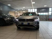 Usata VW T-Roc 110 CV (80 kW) 2022 Grigio SUV