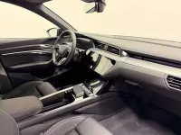 Usata Audi Q8 Sportback e-tron S-Line 158 kW (215 CV) 2024 Nero SUV